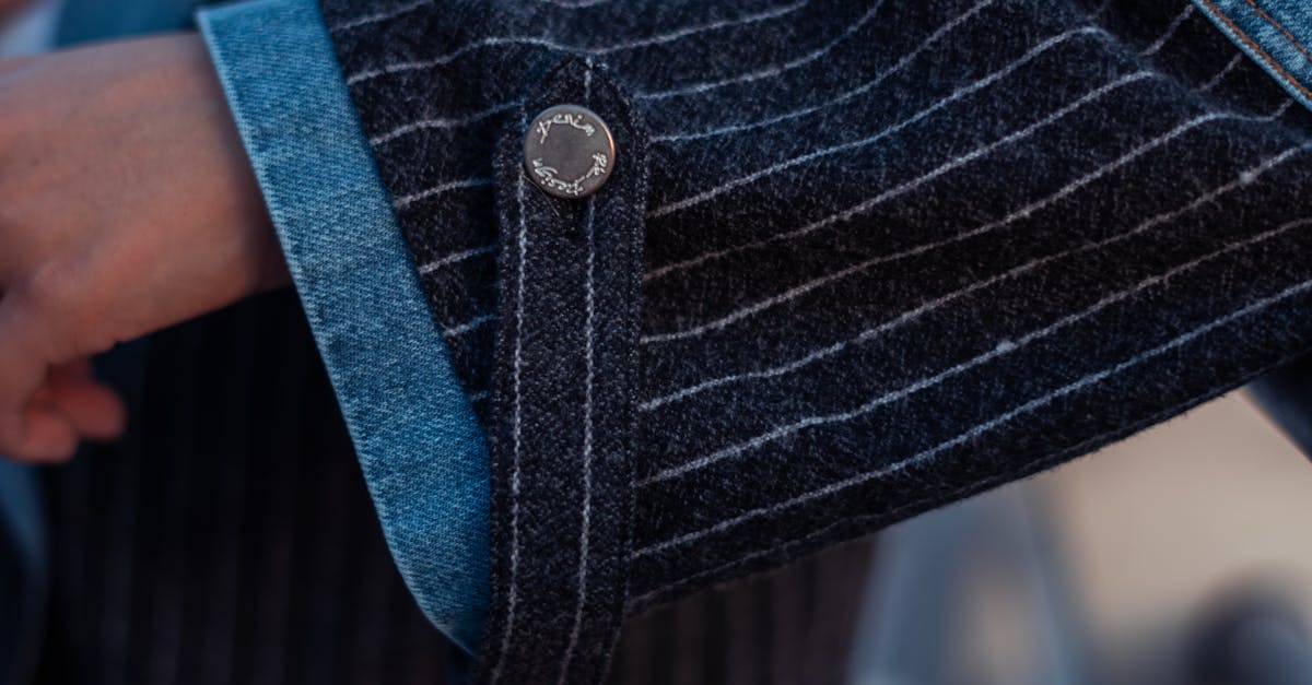 A Round-Up of Trending Designs for Fitted Wardrobes in 2023