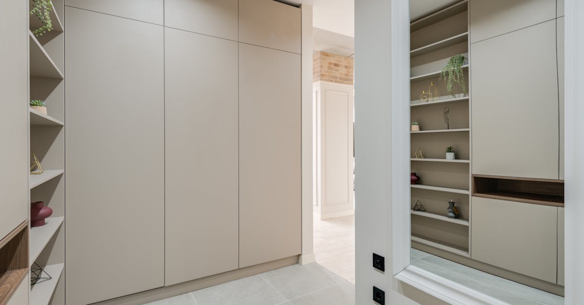 corner wardrobes