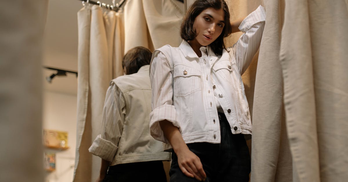 How to Add Personal Touches to Your Fitted Wardrobe Design