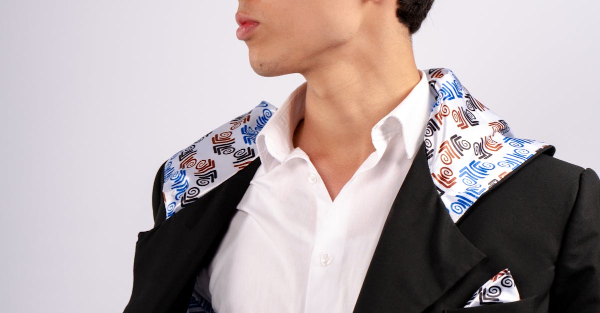 How to Integrate Built-in Wardrobes with Other Bedroom Furniture