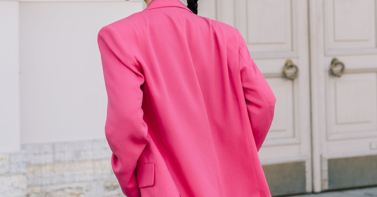 Review: High-End Sliding Door Wardrobes for Luxury Homes