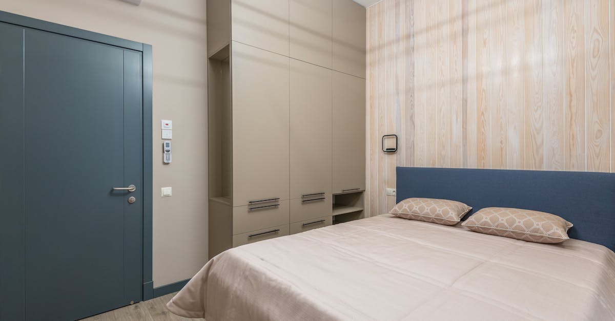 Review of Custom Sliding Door Wardrobe Experiences