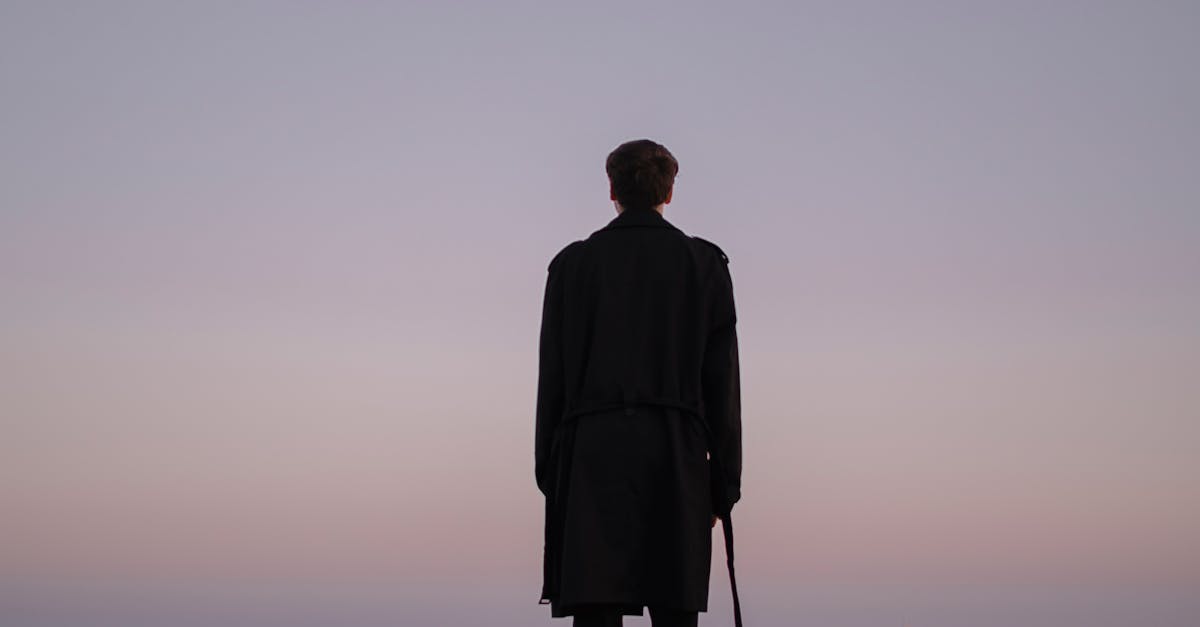 Round Up of Elegant Free Standing Wardrobes for Modern Homes