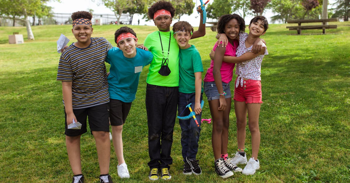 What are the Essential Components of a Free Standing Wardrobe?