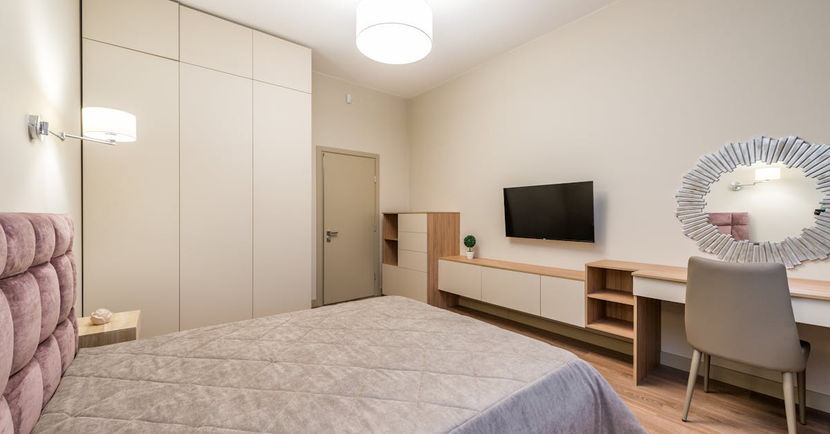What Size Sliding Door Wardrobe is Right for Your Space?