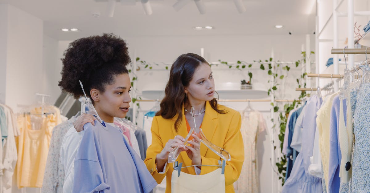 What to Know About Fitted Wardrobe Trends for 2023