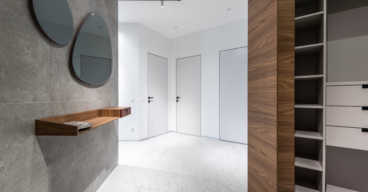 What Types of Sliding Door Wardrobes Are Available?