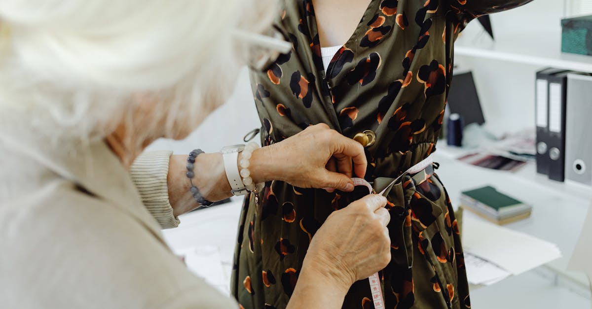 Why Mirror Doors Are a Great Choice for Fitted Wardrobes