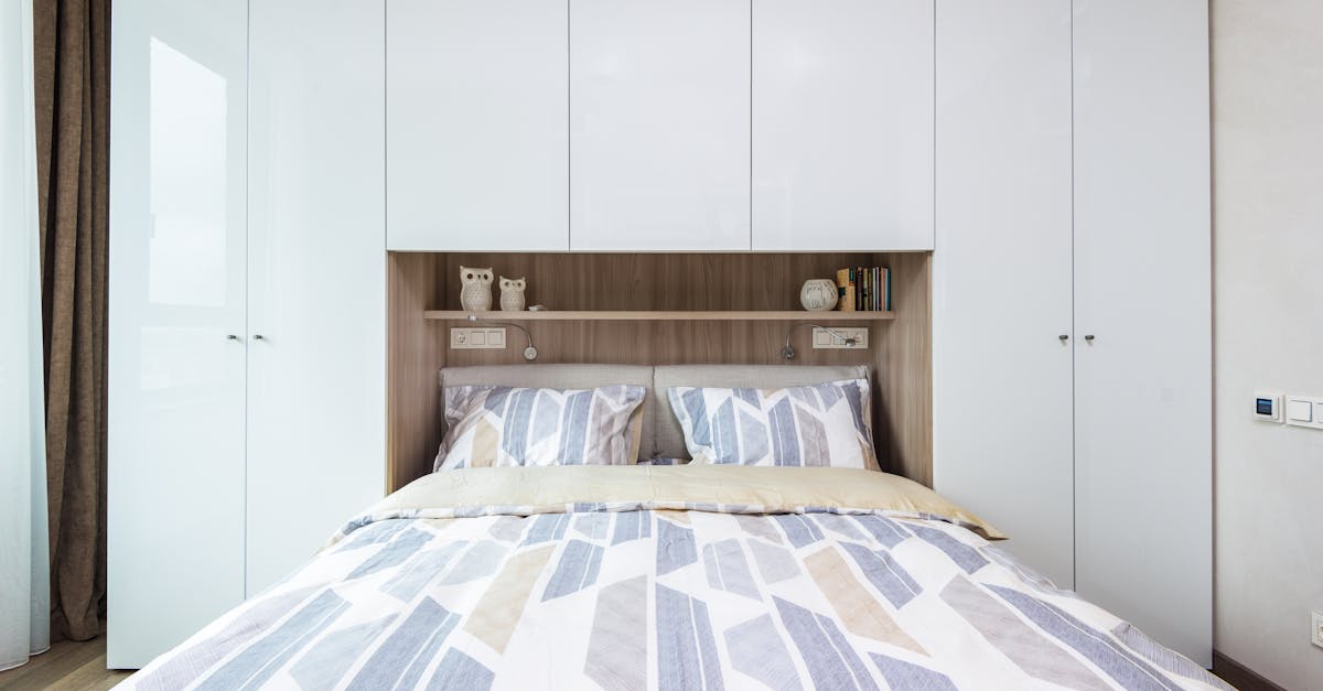 Why Walk-In Wardrobes are Essential for Fashion Lovers